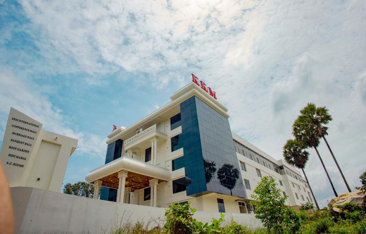 Kkm International Hotel Kuzhittura ภายนอก รูปภาพ